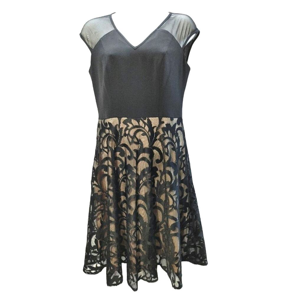Maggy London Lace Short Sleeve Fit & Flare Dress V-Neck Black Tan Womens Size 4
